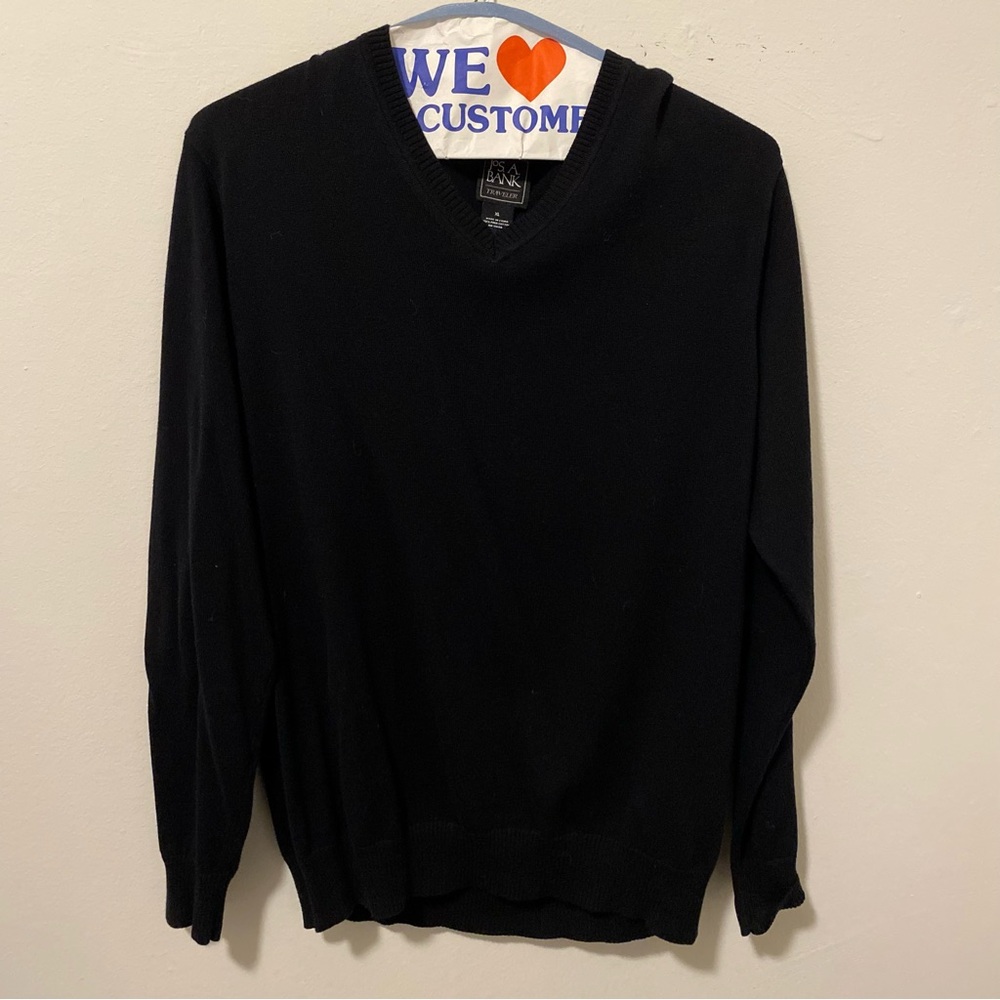 Jos A Bank sweater
